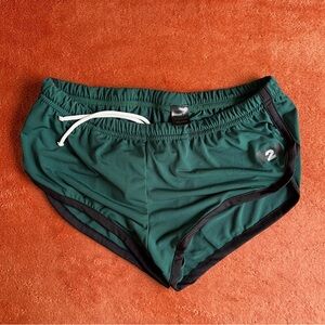 N2N Short Shorts Green